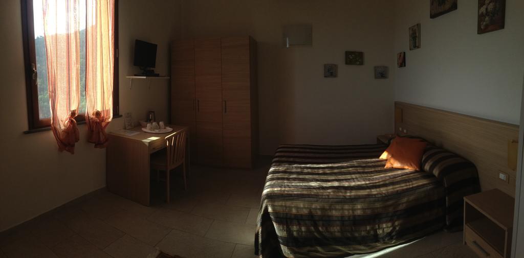 לינה וארוחת בוקר לה ספציה Arianna Hill House מראה חיצוני תמונה